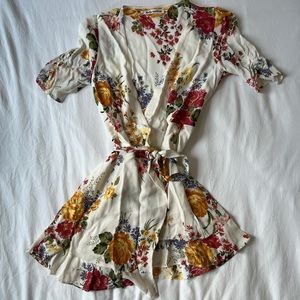 REFORMATION wrap dress | size XS | FITS LIKE PETITE XS or XXS